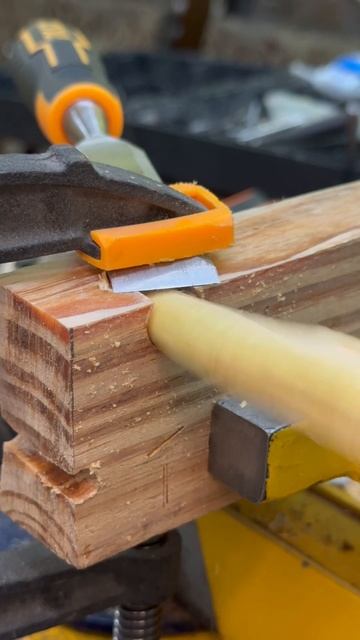 Helpsful woodwork 🪵#shorts смотреть онлайн
