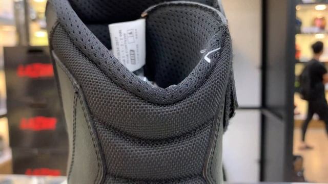 The Forma RIVAL DRY waterproof boots! смотреть онлайн