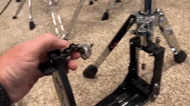Unboxing and setting up the DW9000 Remote Hi-Hat stand смотреть онлайн