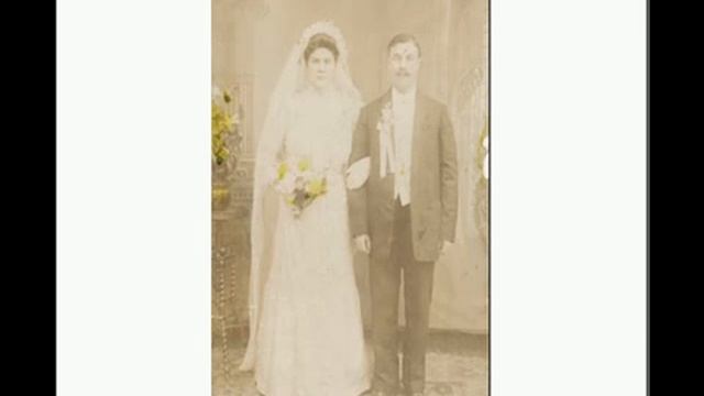 Video Review: Old Black and White Faded to Sepia смотреть онлайн