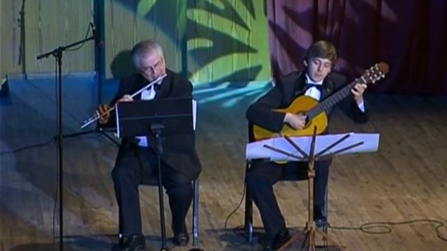 И. Коломойцев, Я. Кушнир. Гавот смотреть онлайн