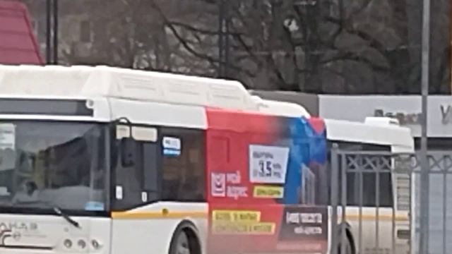 лиаз 5292 номер 477 на остановке власиха почта. и там пенчи бегут🤣🤣 смотреть онлайн