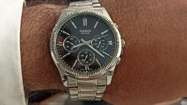 Casio WR 50 chronograph multi function watch with Day and Date. original chain and Buckle. смотреть онлайн