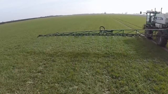 Houseman Air Ride 3500 Spraying Liquid Fertilizer. смотреть онлайн