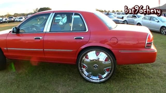 Orange Mercury Grand Marquis on 28" DUB Bandito Floaters - 1080p HD смотреть онлайн