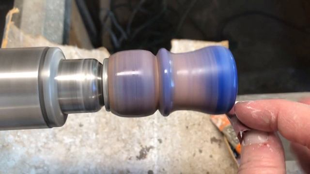 Turning a Blue and White Shaving Brush Handle with a Hybrid Blank - Alumilite and Burl Wood смотреть онлайн