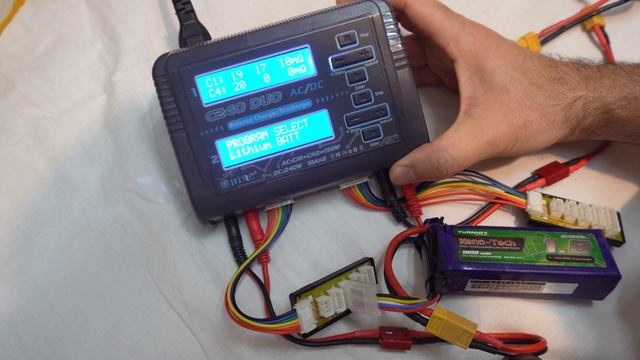 LiPo battery Internal Resistance measurement (HTRC C240 Duo charger, Milliohms, Cells) смотреть онлайн