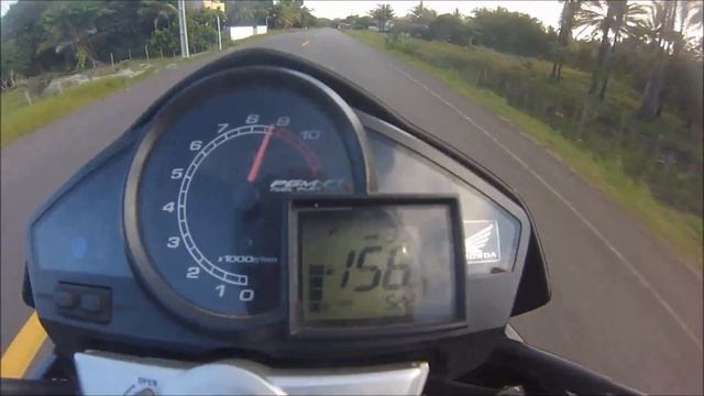 CB 300 - PAU EM TODO MUNDO - 156 KM/H RETA смотреть онлайн