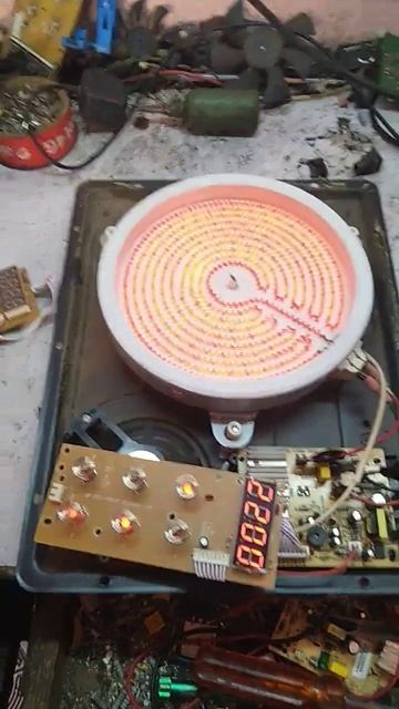 infread induction me error kese solve kare/ how to solve E4 error code infread cooktop смотреть онлайн