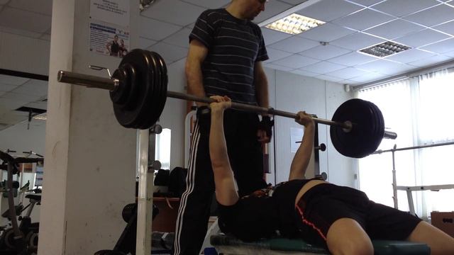 02 02 15 Жим 125 кг на 6 Решетов А Краснознаменск смотреть онлайн
