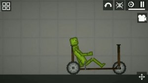 Сегодня мы будем кататься на тележке! Melon Playground