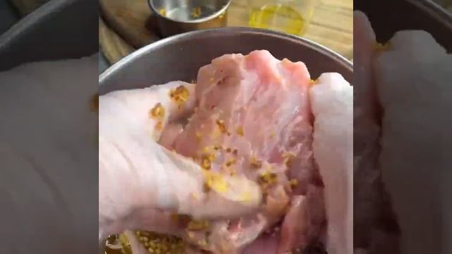 Сочные куриные бедра в духовке 🍗 смотреть онлайн