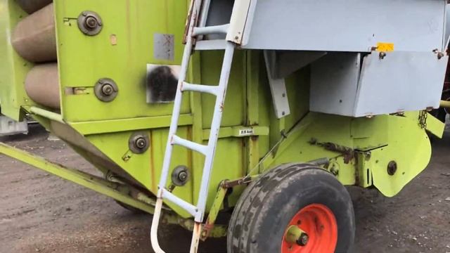 Пресс-подборщик Claas Rollant 62 N 352