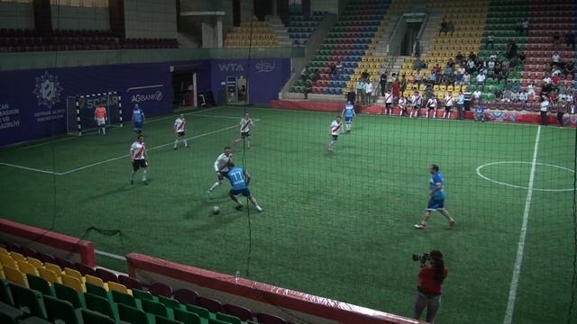 KAPİTAL BANK (DAXİLİ FUTBOL ÇEMPİONATI) - FİNAL смотреть онлайн