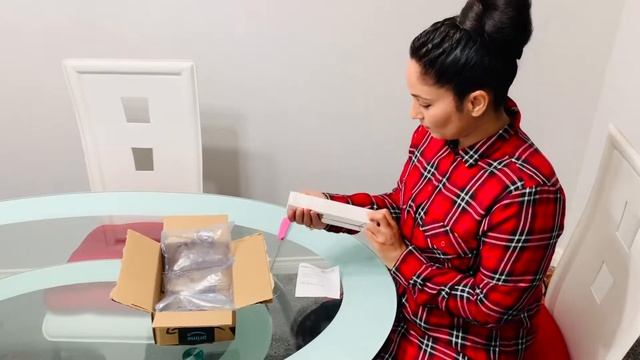 SELFIE STICK /TRIPOD UNBOXING WITH BLUETOOTH REMOTE FOR ALL IPHONES & ANDROID смотреть онлайн