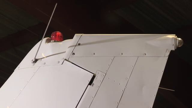 C 172:Vertical Stabilizer and RudderDraft смотреть онлайн