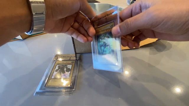 Yu-gi-oh! Beckett Raw Card Review Graded Return! смотреть онлайн