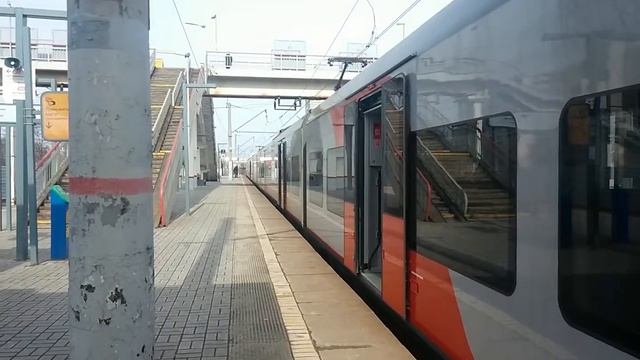 ЭС2Г-117 Ласточка На станции Депо смотреть онлайн