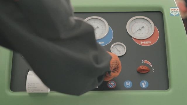 Обслуговування системи кондиціонування автомобіля на Bosch Car Service (VBavto.com) смотреть онлайн