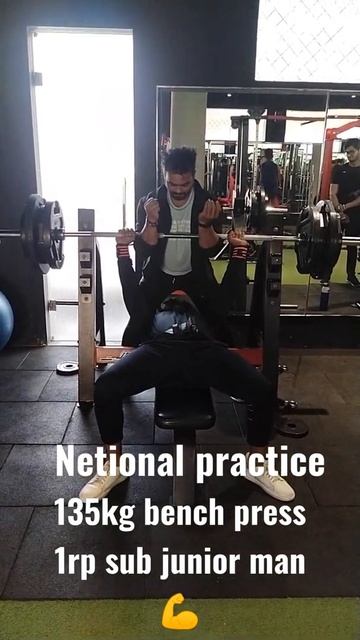 135kg bench press 1rp sub junior man #netionalbenchpress #gym #gymmotivation #fitness #motivation смотреть онлайн