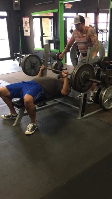 340lbs Bench Press PR close grip смотреть онлайн