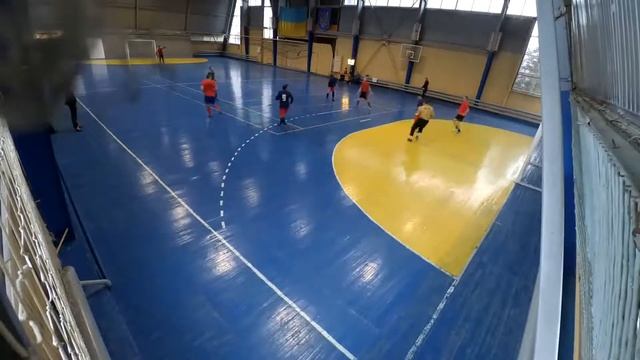 1:0 Чалый Сергей (4 мин.) смотреть онлайн