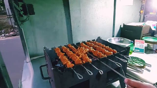 Barbeque Chicken @ Sizzling Bar-BQ #Hyderabad #barbeque #grill #Vlog смотреть онлайн