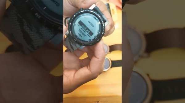 How to change CONTRAST display on Suunto Core/Essential