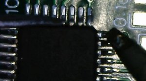 Замена микросхемы с помощью паяльного фена