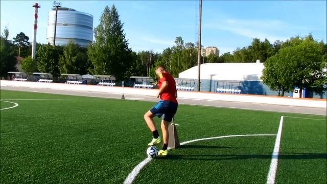 Обыгрыш. Техника. Финт. Футбол смотреть онлайн