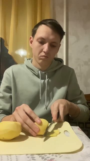 ДОМАШНИЕ ЧИПСЫ#shorts смотреть онлайн