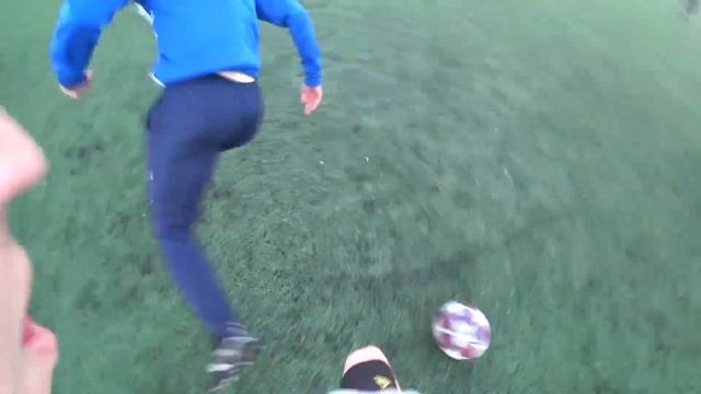 футбол от первого лица \ ужасная игра в нападении смотреть онлайн