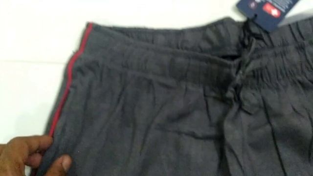 Mens Track Pant / Qty 630 pcs / Size - M / L / XL / 2XL / Color - 6 / Rs.125 смотреть онлайн