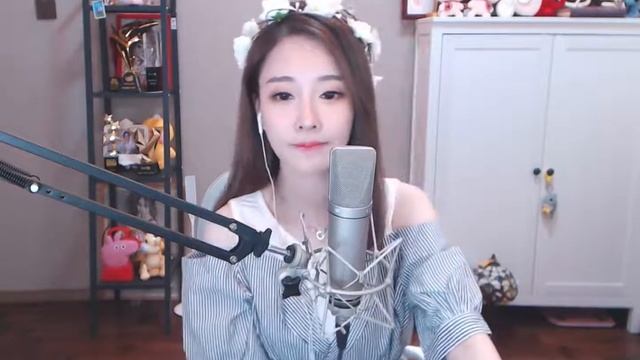 Фэн Тимо-"Незнакомцы" 《陌生人》 смотреть онлайн