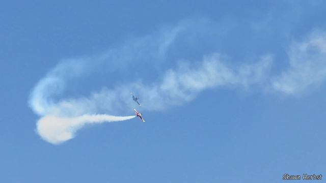 Aero L-39 Albatros - Rand Airshow смотреть онлайн