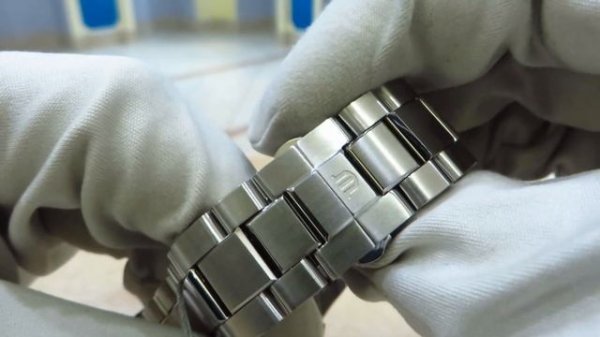 Maurice Lacroix Pontos PT6388-SS002-330-1