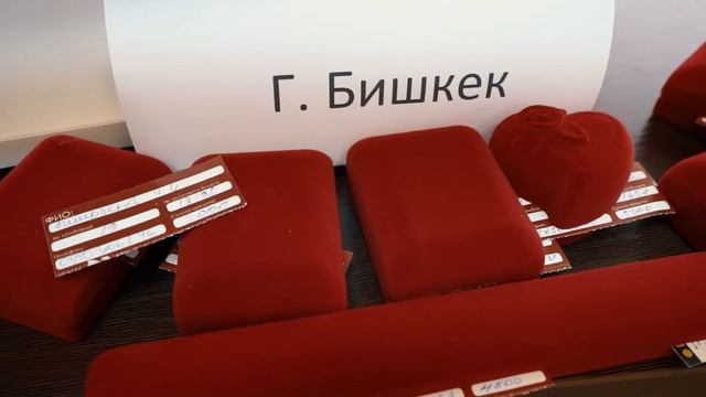 Розыгрыш золотых изделий от Рос Ломбард! смотреть онлайн