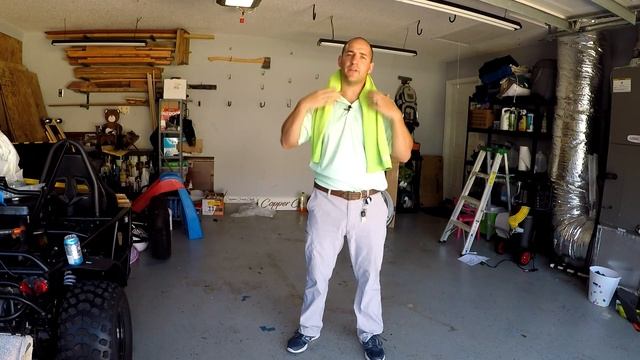 Being Bare Neck'd Keeps You Cool | Ice Cooling Towel GIVEAWAY (Early 9K Sub Thank You!) смотреть онлайн