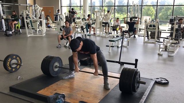 475 lb RAW Deadlift 155 lb Body Weight 21 years old смотреть онлайн