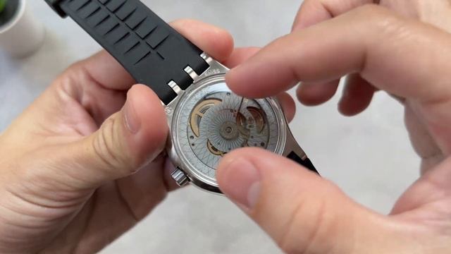 หน้าปัดดูแพงเอาเรื่อง! Swatch Sistem51 Sistem Through Again - Pond Review