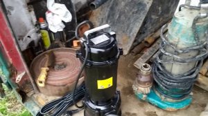 БУРЕНИЕ АБИССИНСКОЙ СКВАЖИНЫ ДВУМЯ НАСОСАМИ