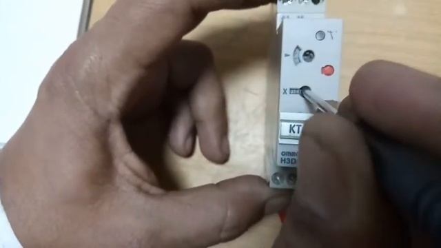 ON DELAY TIMER WORKING MAKE-OMRON,MODEL NO- H3DS-AL смотреть онлайн