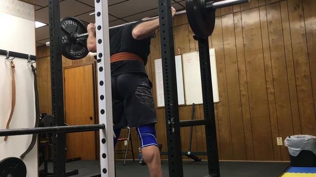 10 March 2017 Squats Paused 240 3x5 Set 3 смотреть онлайн