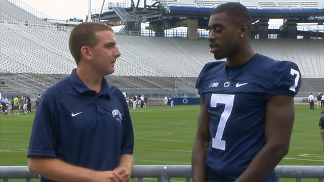 Training Camp Spotlight: Wide Receiver - #7 Eugene Lewis смотреть онлайн