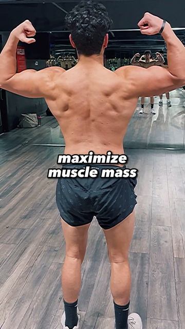 The BIG Lie Behind "1 Gram of Protein Per Pound" 🤯😨 смотреть онлайн