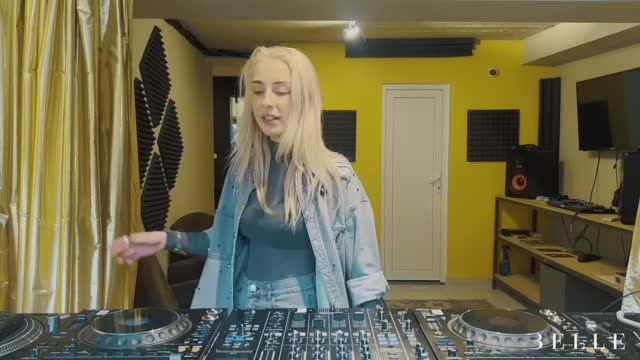 BELLE - Dj Set Mix 20 New YearMix 2025 [Melodic Techno⧸Progressive House Music DJ Mix] 4k смотреть онлайн