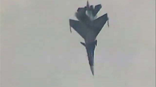 SU - 33. MIG - 29. WINGS of RUSSIA. ADMIRAL KUZNETSOV. FIGHTER PLANE. wmv смотреть онлайн