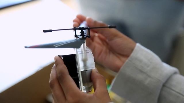 ROBOT FAN GEMS OUR OWN ENGLISH HIGH SCHOOL смотреть онлайн