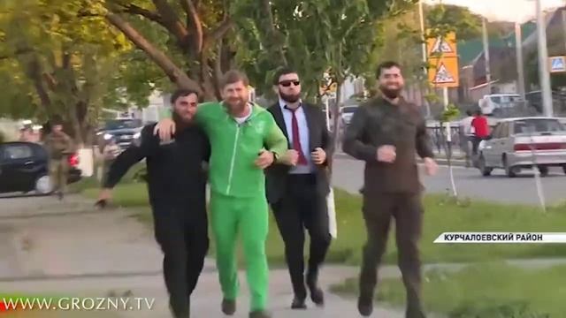 Кадыров гоняет лишний вес смотреть онлайн