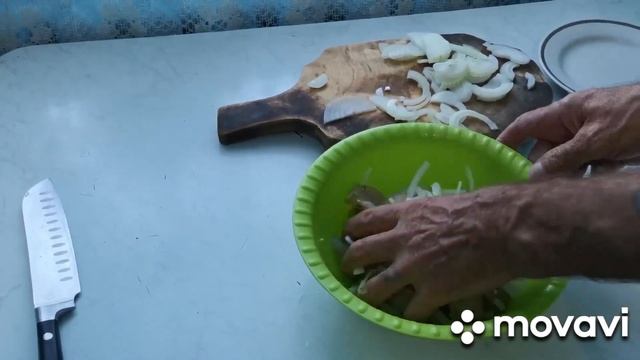 ... сагудай, сугудай, хе, в общем, салат из филе окуня..... Ну очень вкусно🤭 смотреть онлайн